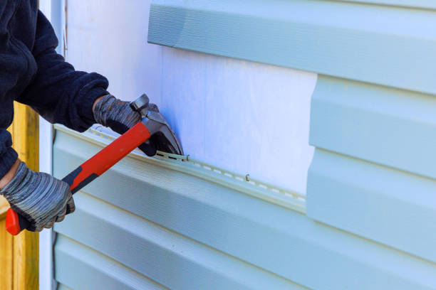 Reliable Siding Repair contractor in Wilmington, IL by Squared Siding