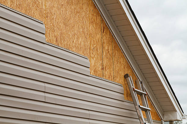 24/7 Emergency Siding Repair experts in Wilmington, IL